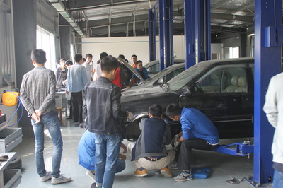 汽车检测与维修实训中心 专用设备修理的实践基地